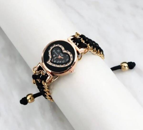 Stylish Women's Quartz Heart Watch with Chain Strap - 1 Pc - Image 9