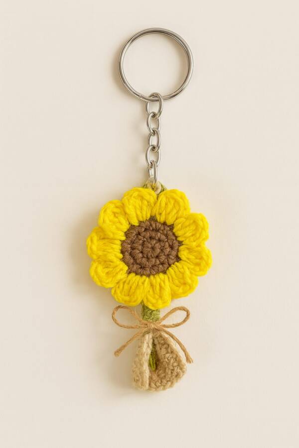 Crochet Flower Keychains - Image 4